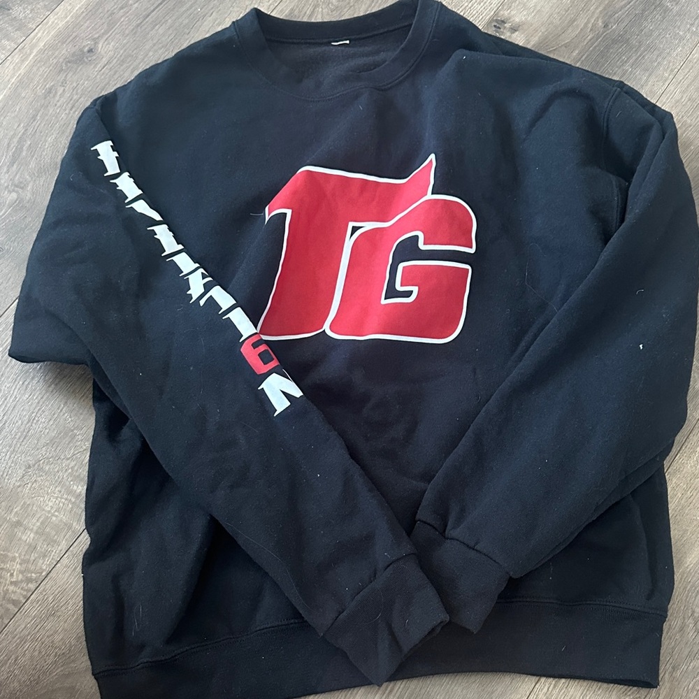 Top gun revelation crewneck